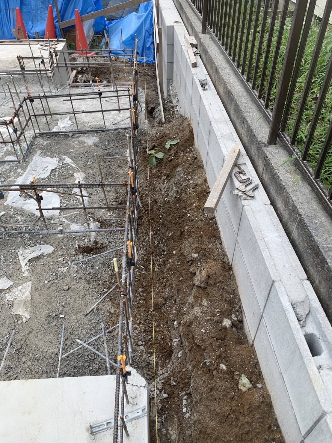 ハツリ作業
